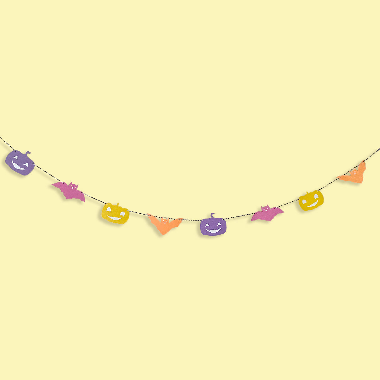 Bright Pumpkin & Bat Halloween Party Garland