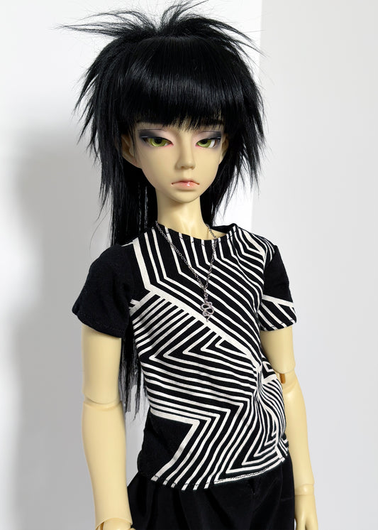 60cm/SD13 BJD Boy Black Zig Zag T-shirt worn by doll with layered black hair and necklace against white background