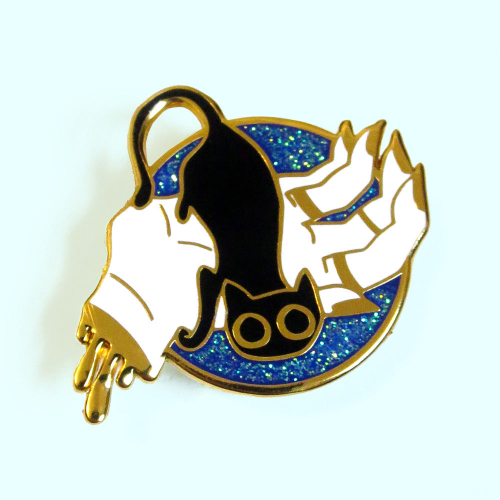 Black Cat Familiar Hard Enamel Pin - Gold Crow Co.