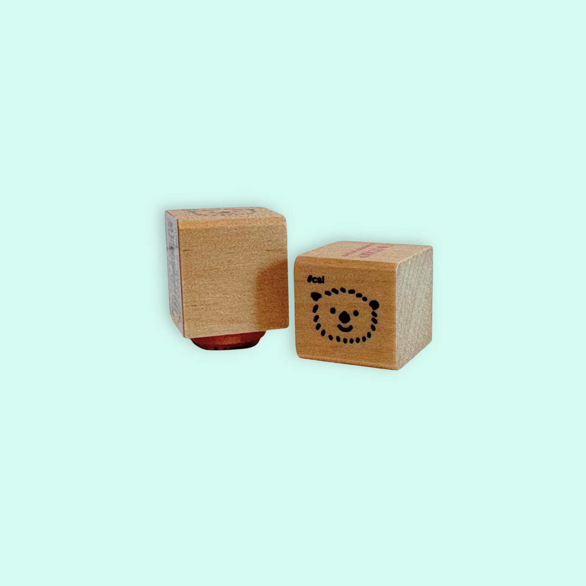 Wooden Little Otter Head Rubber Stamp with simple otter face design for stationery and craft projects.