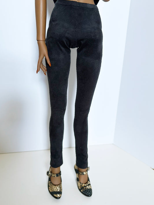 60cm/SD13 BJD Girl Grey Stretch Suede Leggings displayed on a doll wearing patterned shoes against a neutral background
