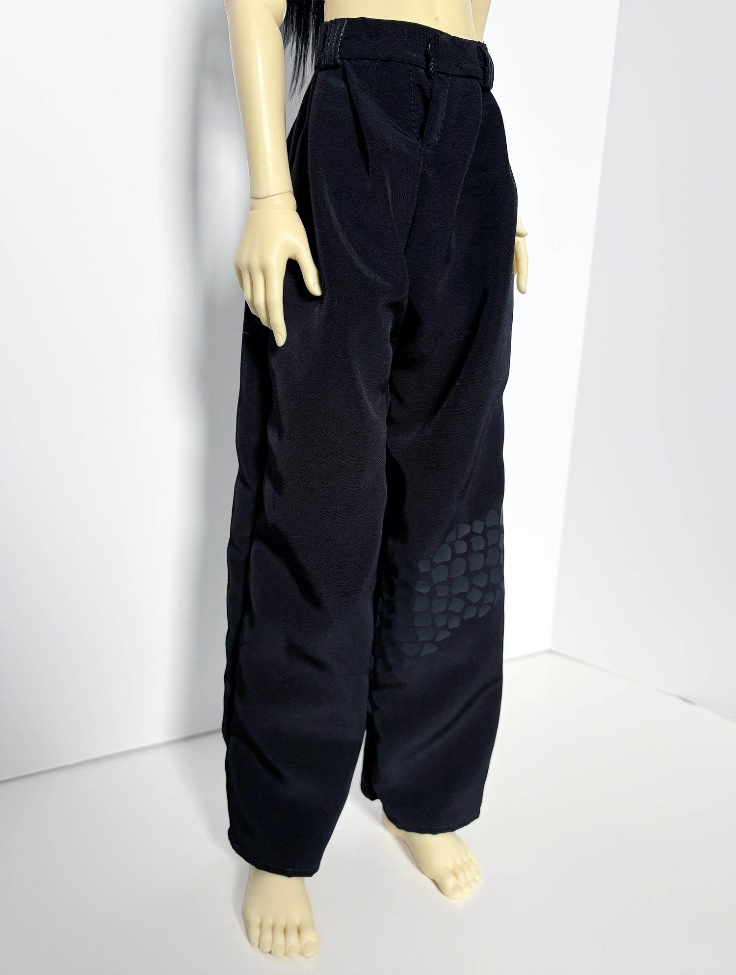 60cm / SD13 BJD Boy Black Wide Leg Snake Pants with textured snake pattern on black wide-leg trousers on doll model