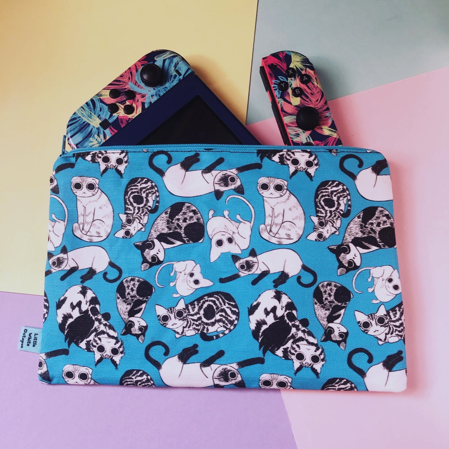 All Over Cats Zipper Pouch