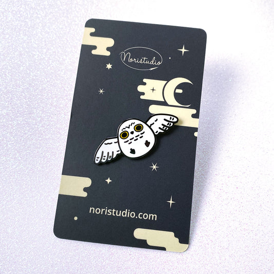 Snowy Owl Enamel Pin